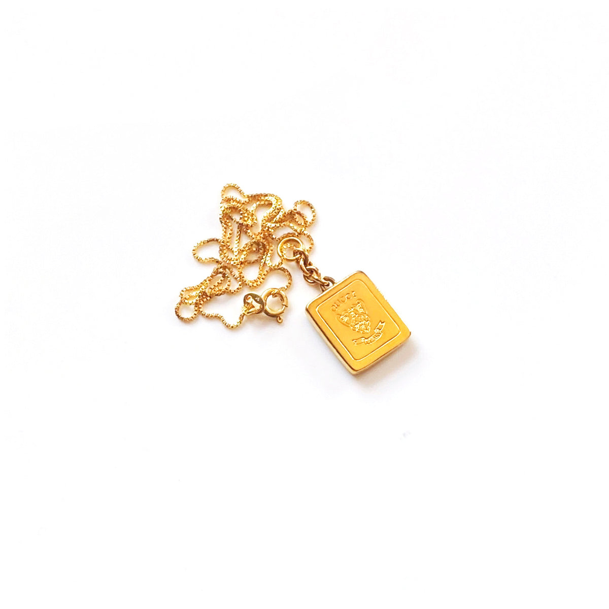 Medium Vintage Gold Gucci Crest Charm Necklace – Old Soul Vintage