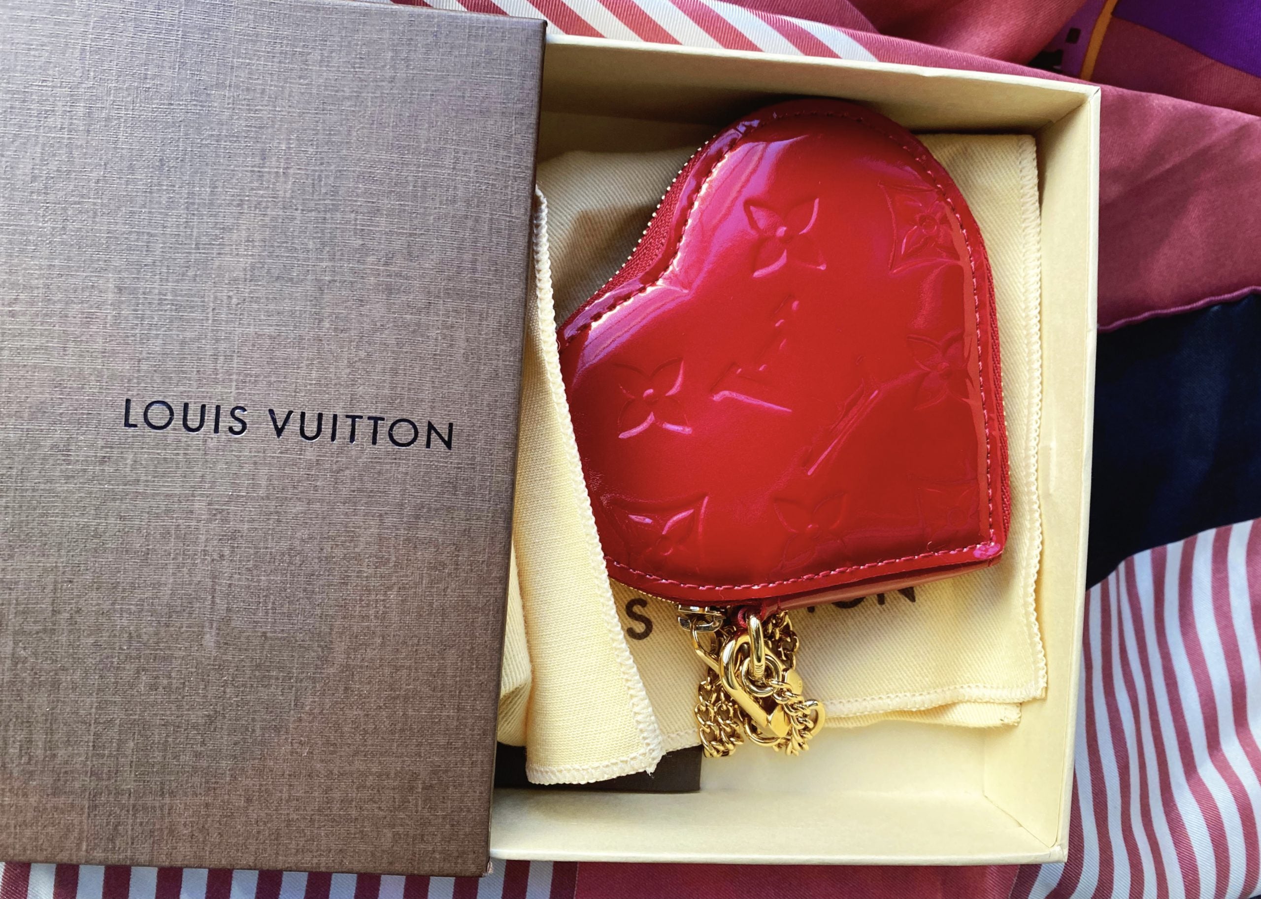 Louis Vuitton, Bags, Authentic Louis Vuitton Heart Coin Purse Crimson Red  Rare