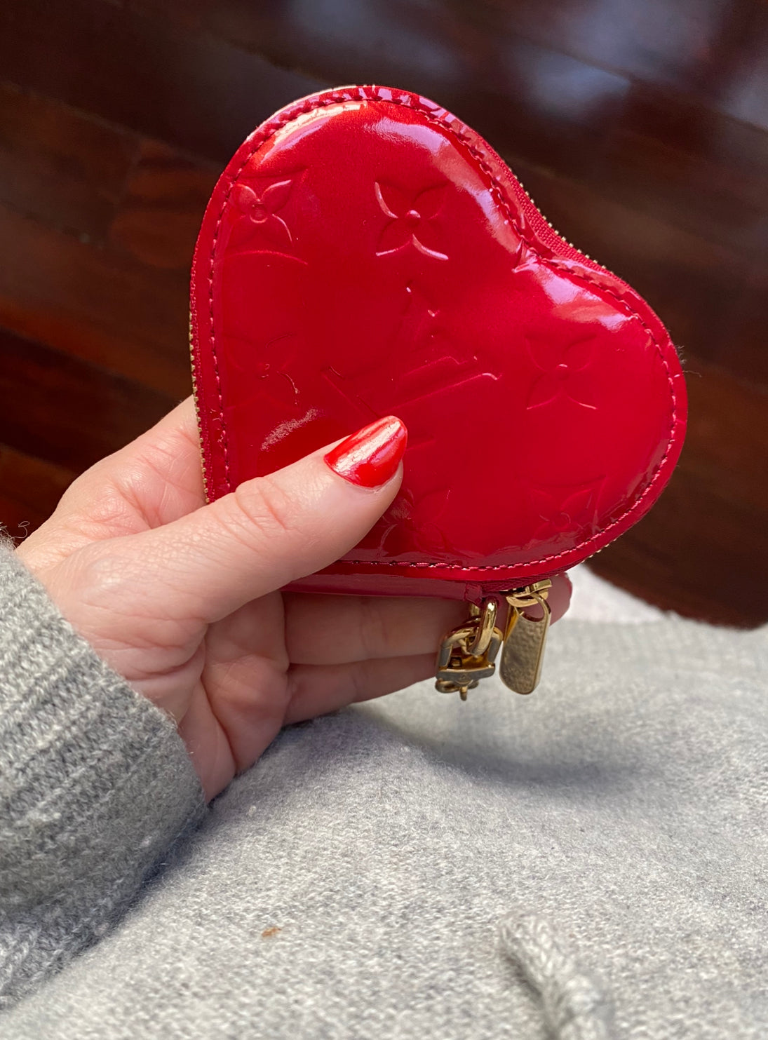 Louis Vuitton Monogram Rayures Vernis Heart Coin Purse Red Auth