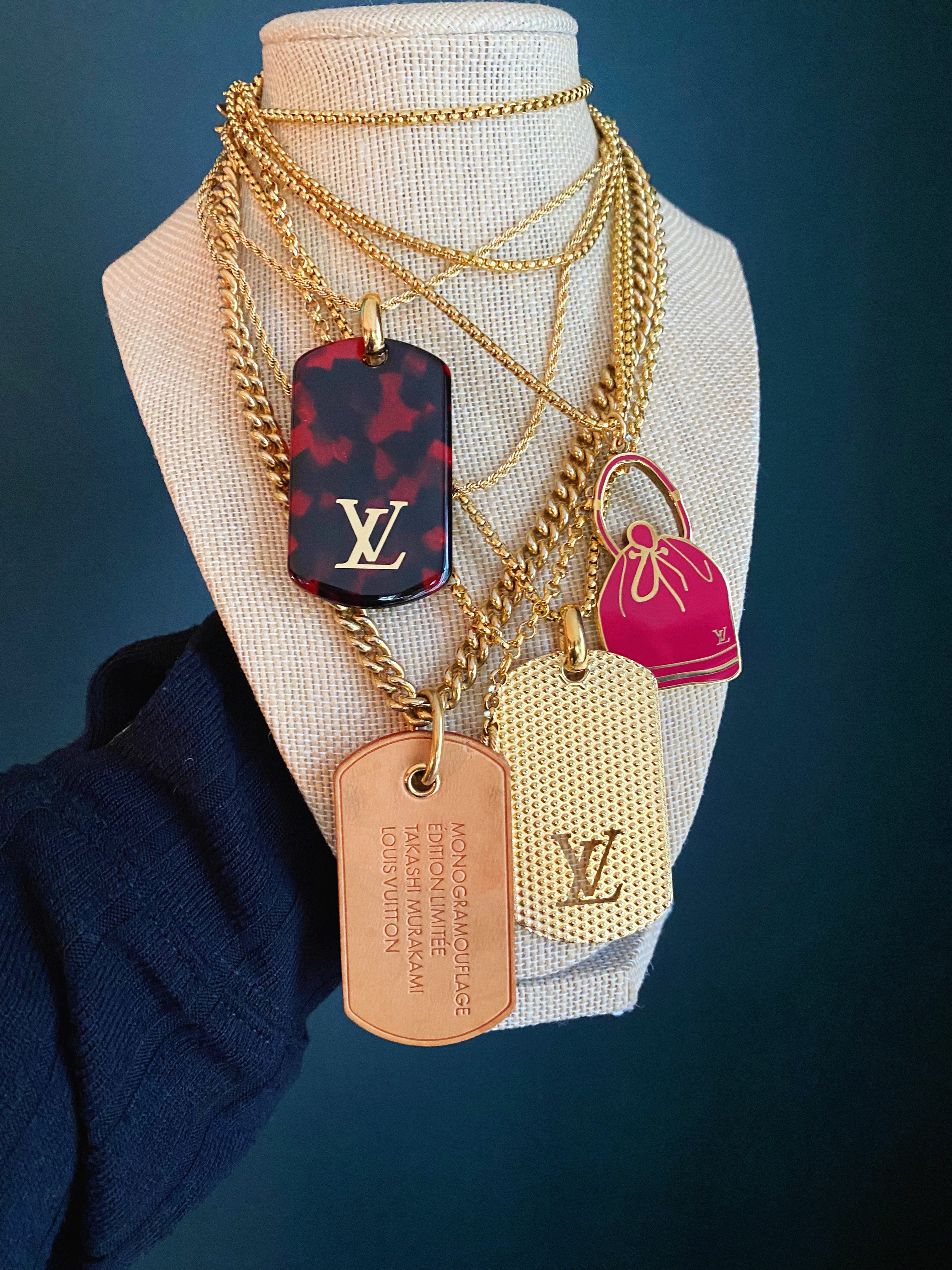 vuitton dog tag necklace gold