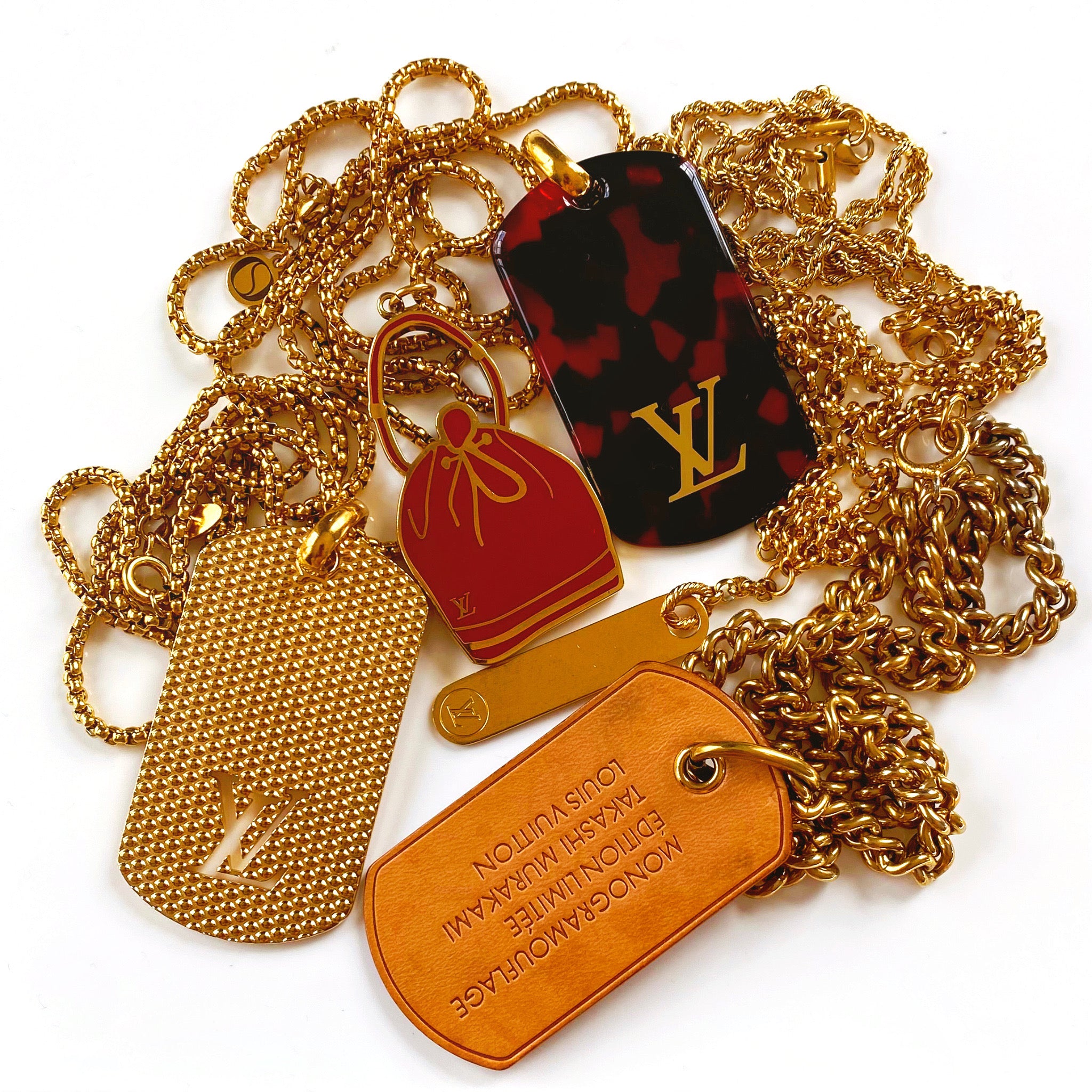 Louis Vuitton Red Charm Gold Pendant Necklace – Reluxe Vintage