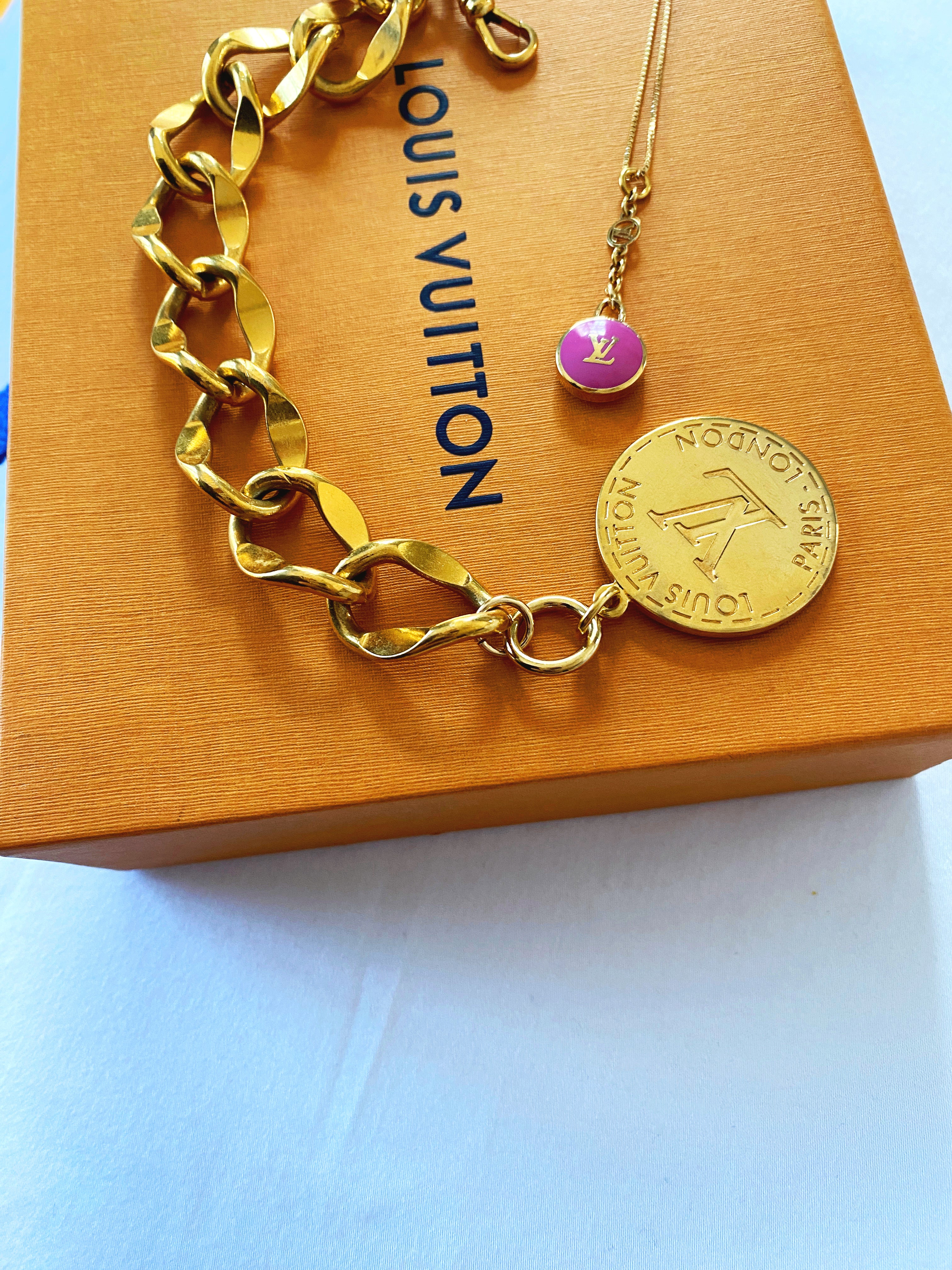 Huge Gold Louis Vuitton Charm Chunky Bracelet – Old Soul Vintage